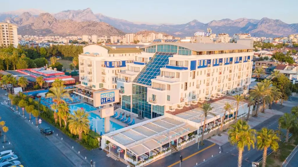 HOTEL SEALIFE FAMILY RESORT